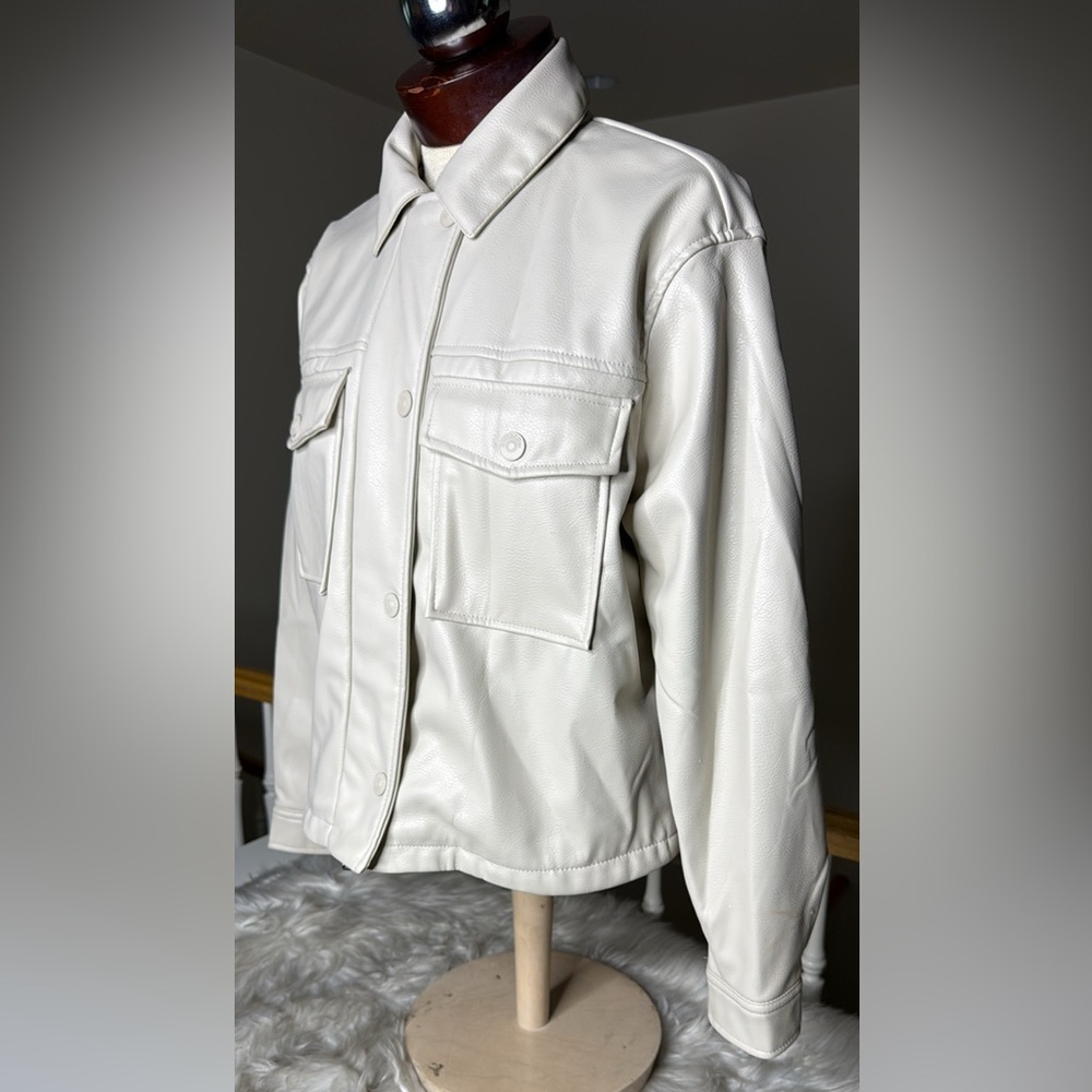 H&M Cream Faux Leather Jacket Size Small EUC - Picture 2 of 6
